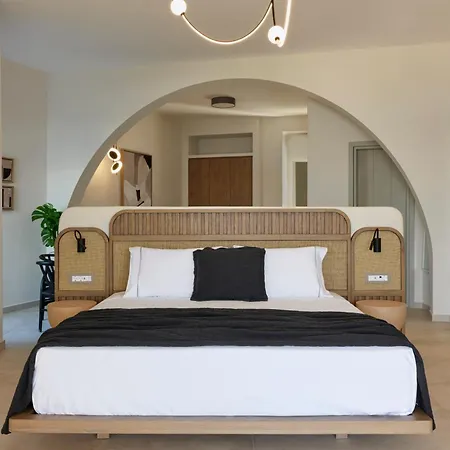 Apanemo & 2* Akrotiri (Santorini)