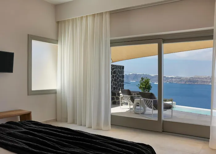 Apanemo & 2* Akrotírion