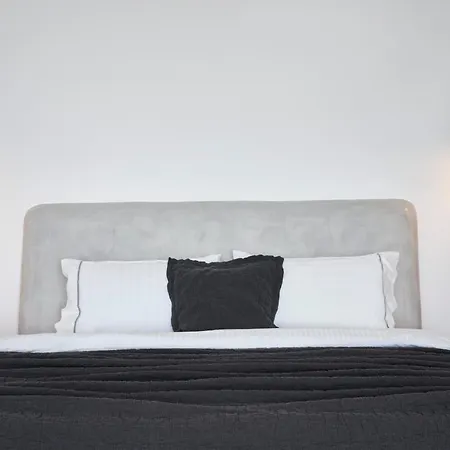 Apanemo Hotel&suites 3*