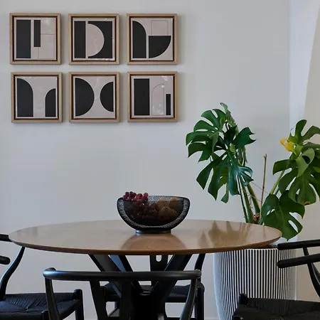 Hotel Apanemo & 3*