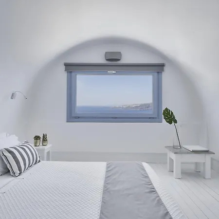 Hotel Apanemo & Akrotiri (Santorini)