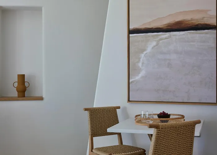 Apanemo & Отель