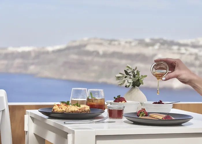 Hotel Apanemo & Akrotiri (Santorini)