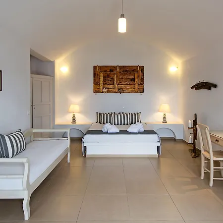 Apanemo & Hotel 3*